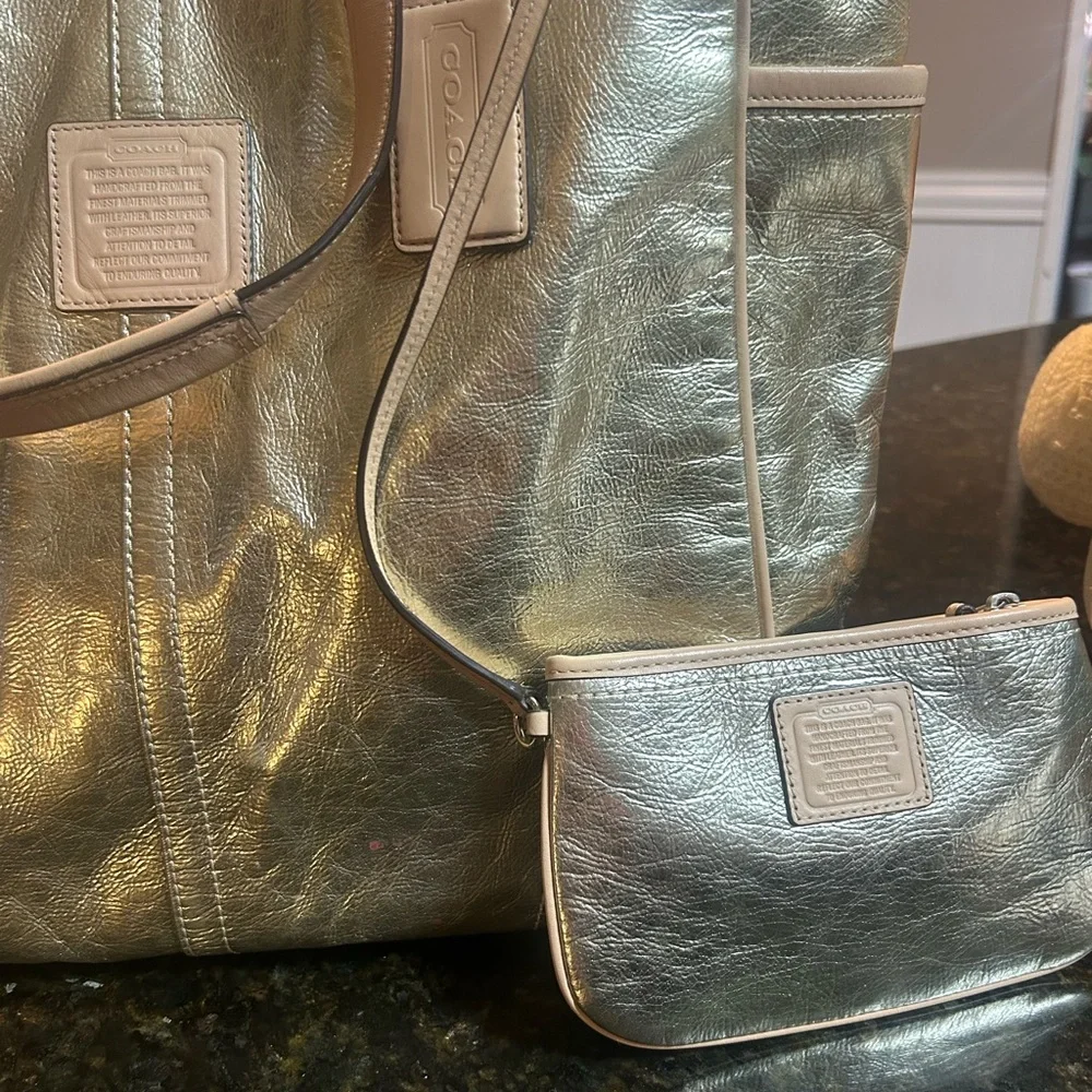 Coach Gold Metallic Tote Bag - Picture 5 of 9
